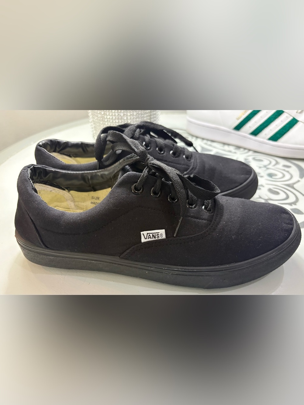 🖤 Vans Black on Black Canvas Sneakers – Size 42 / Men’s 9 (Approx.) 🖤